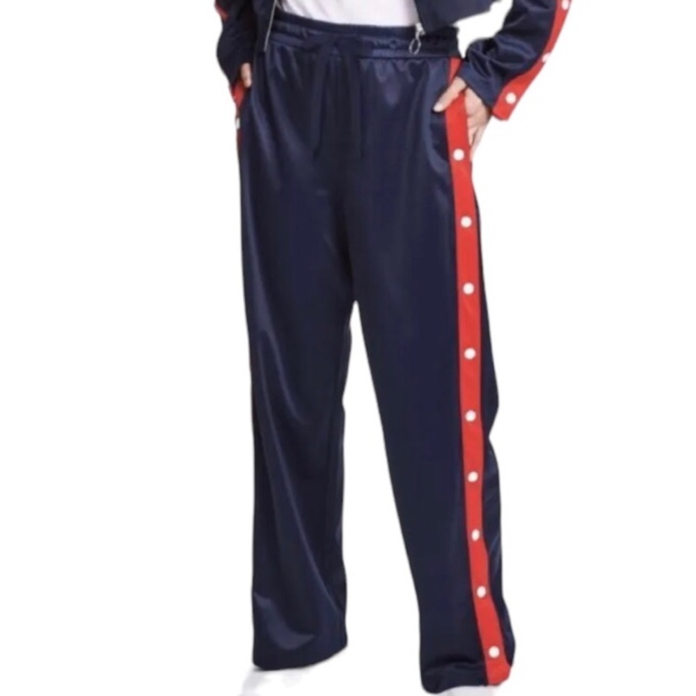 H&M Divided Men’s Side Snap Navy Blue & Red Stripe Track Pants Size L NEW